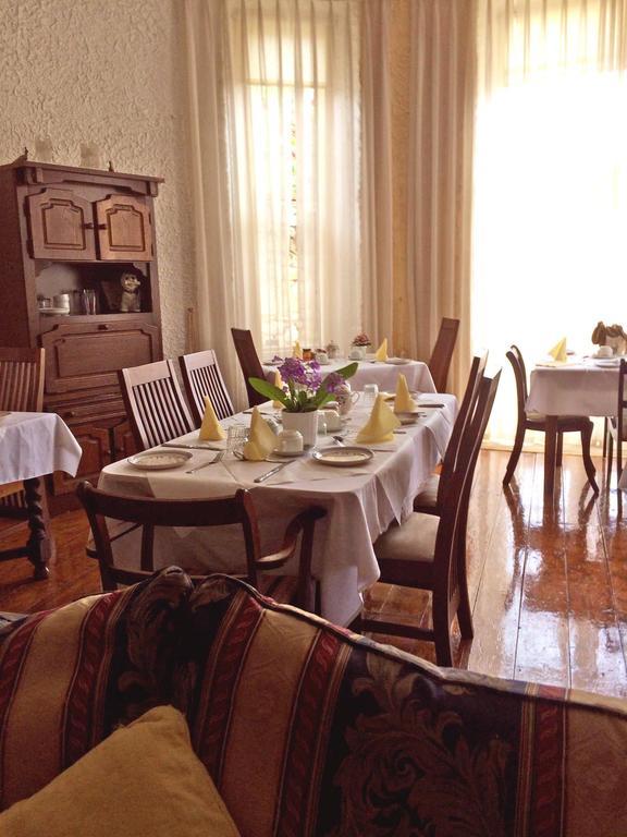 דן לירי Tara Hall Accommodation חדר תמונה